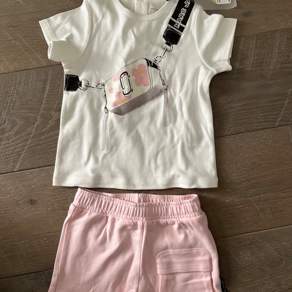 Marc Jacobs Kids graphic-print shorts tshirt set - Picture 2 of 3